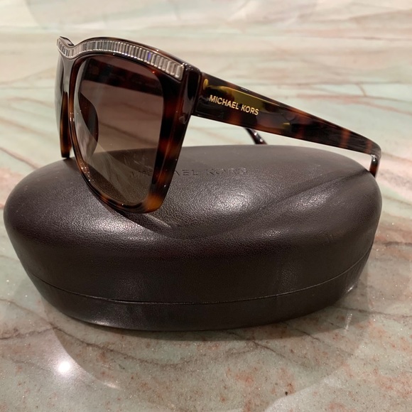 Michael Kors Sunglasses 💎 - Picture 1 of 7